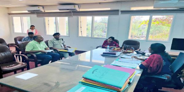 उपायुक्त ने जेल सुरक्षा काे मजबूत करने का दिया निर्देश