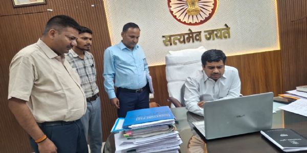 सुपौल में जनगणना 2027 के पहले चरण की तैयारी शुरू, जिलाधिकारी ने किया स्व-गणना प्रक्रिया का शुभारंभ