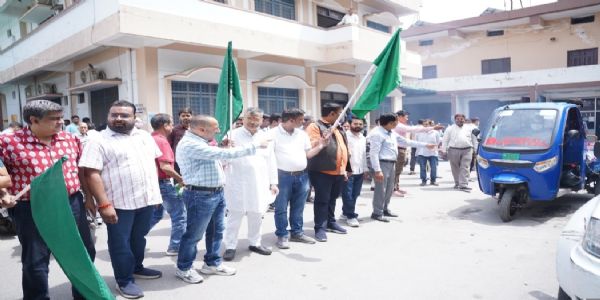 नगर निगम 100 वार्डों में काराएगी फाॅगिंग, महापाैर ने शुरु किया अभियान