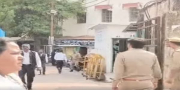 न्यायालय व न्यायिक अधिकारी को बम से उड़ाने की धमकी , बढायी गयी सुरक्षा व्यवस्था