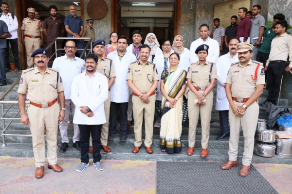 हैदराबाद पुलिस का ‘ऑपरेशन सेफ स्कूल’ अभियान