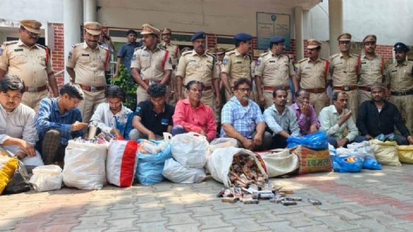 हैदराबाद पुलिस का ‘ऑपरेशन सेफ स्कूल’ अभियान