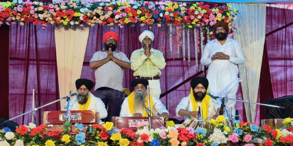 गुरु अंगद साहेब जी का प्रकाश पर्व मनाया गया