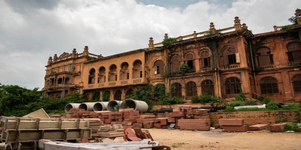 विश्व धरोहर दिवस पर इर्रम मंजिल में स्वच्छता अभियान व ट्रेजर हंट, संरक्षण को लेकर नई पहल