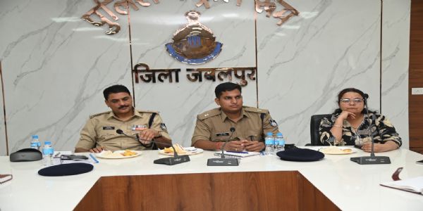 कंट्रोल रूम में बैंक सुरक्षा को लेकर अहम बैठक, पुलिस ने दिए सख्त निर्देश
