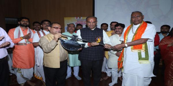 युग की आवश्यकता अनुसार हुआ परशुराम का आवेशावतार : डॉ. रामकृपाल त्रिपाठी