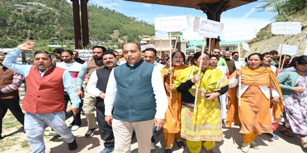 विपक्ष ने नारी शक्ति वंदन अधिनियम का विरोध कर किया महिला विरोधी मानसिकता को उजागर: जयराम ठाकुर