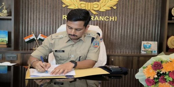 रांची में नए ग्रामीण एसपी के रूप में गौरव गोस्वामी ने संभाला पदभार, अपराध नियंत्रण पर रहेगा फोकस