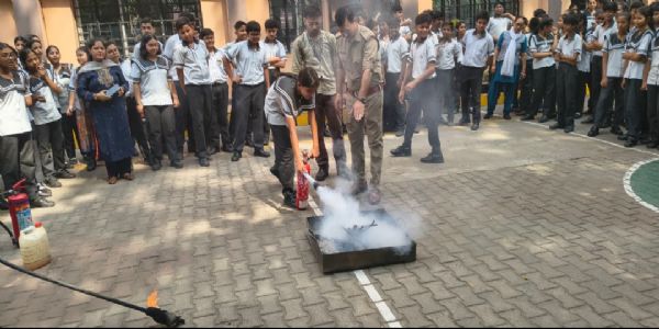 एमएनपीएस में अग्नि सुरक्षा सशक्तिकरण सत्र आयोजित