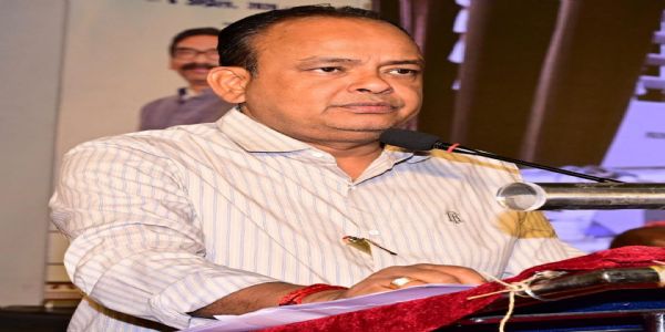 विदेश से पढ़े डॉक्टरों को सरकार देगी 2.53 करोड़ स्टाइपेंड : इरफान