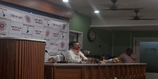 तृणमूल पर निशाना साधते हुए कांग्रेस प्रदेश अध्यक्ष ने कहा -चार मई के बाद होंगे बड़े राजनीतिक बदलाव