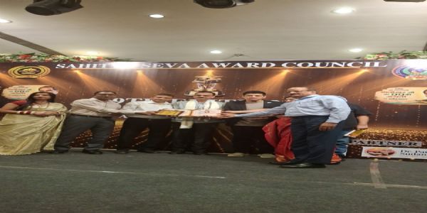 पर्यावरण, साहित्य और पत्रकारिता में प्रो.अरविन्द नाथ तिवारी को डाॅक्टरेट की उपाधि मिली