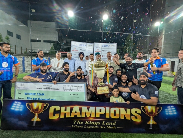 Box Cricket Tournament Concludes: Dhinde Kalan Team Emerges Victorious After 17 Days of Matches; Tremendous Enthusiasm Witnessed Among the Youth.