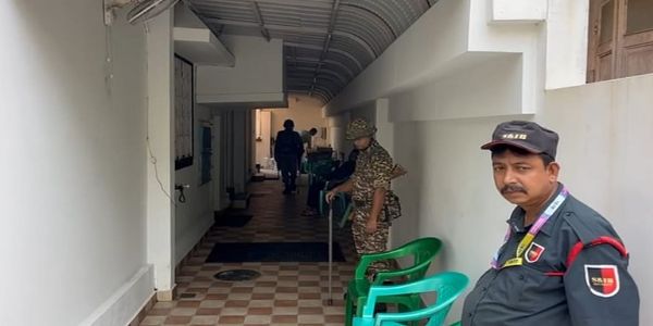 कोलकाता पुलिस के डीसीपी शांतनु सिंह विश्वास के घर ईडी का छापा, बेहाला के कारोबारी पर भी कार्रवाई