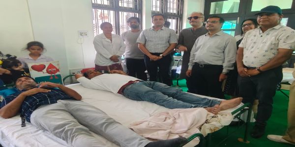 रेडक्रॉस के सहयोग से संत निरंकारी चेरिटेबल फाउंडेशन आयोजित हुआ शिविर, 207 यूनिट रक्त का संग्रह