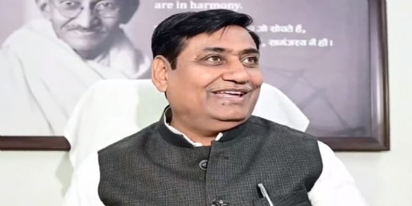 महिला आरक्षण पर कांग्रेस का हमला: “देरी और परिसीमन से जोड़कर भाजपा ले रही राजनीतिक लाभ”