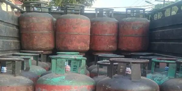 मप्र में पर्याप्त मात्रा में पेट्रोलियम पदार्थ उपलब्ध, अब तक 2939 स्थानों पर हुई जाँच, 4547 सिलेण्डर जब्त