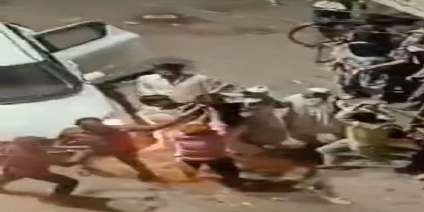 राजगढ़ःदीवार पुताई के काम को लेकर दो परिवारों के बीच मारपीट,आठ पर केस दर्ज