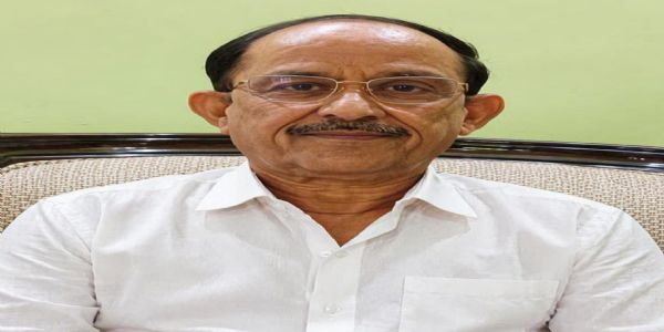 मुख्यमंत्री योगी से मिलेंगे कालीन-दरी सेक्टर के प्रतिनिधि ऋषभ जैन, साझा करेंगे करघों की खामोशी का दर्द