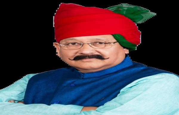 मंत्री सतपाल महाराज।