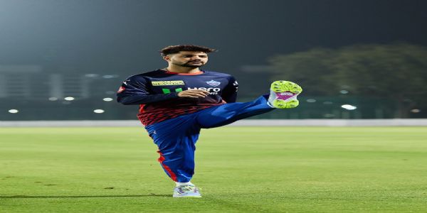 दिल्ली कैपिटल्स के बल्लेबाज समीर रिजवी