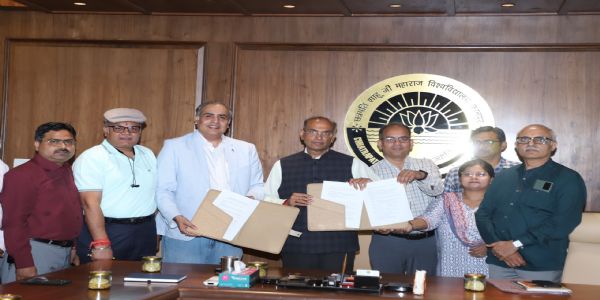 सरस एआई के साथ छात्रों के लिए विकसित करेंगे कृत्रिम बुद्धिमत्ता आधारित पाठ्यक्रम : कुलपति