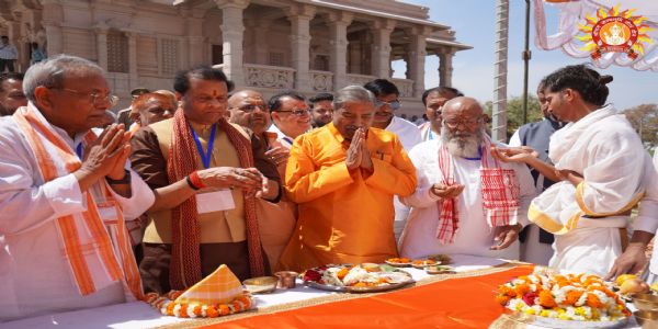 हनुमान मंदिर पर हुआ ध्वजारोहण