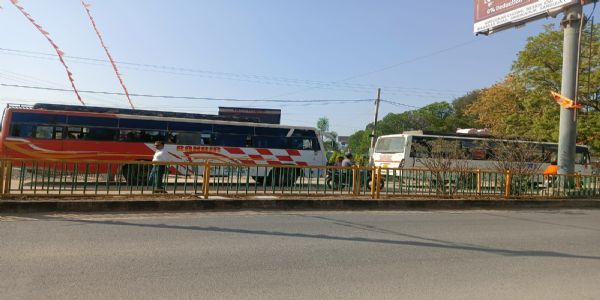 बलरामपुर में भीषण गर्मी का प्रकोप, 40 डिग्री के पार पहुंचा पारा