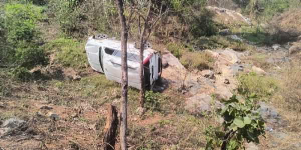 पलामू में अलग-अलग सड़क हादसों में तीन युवकों की मौत