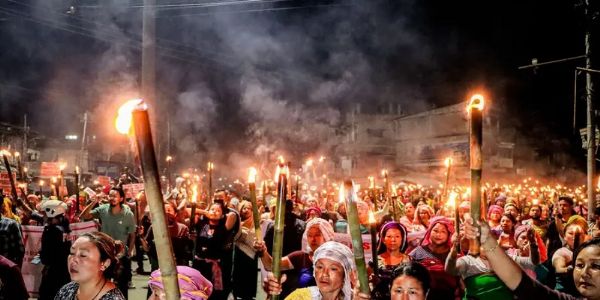 मणिपुरः इंफाल में हिंसक विरोध रैली पर कार्रवाई, 21 लोग गिरफ्तार, भड़काऊ पोस्ट करने वाला भी पकड़ा गया