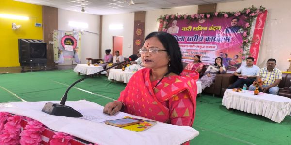 अनूपपुर: महिलाओं की आत्मनिर्भरता और सम्मान से ही समृद्ध होगा राष्ट्र - जिला पंचायत अध्यक्ष