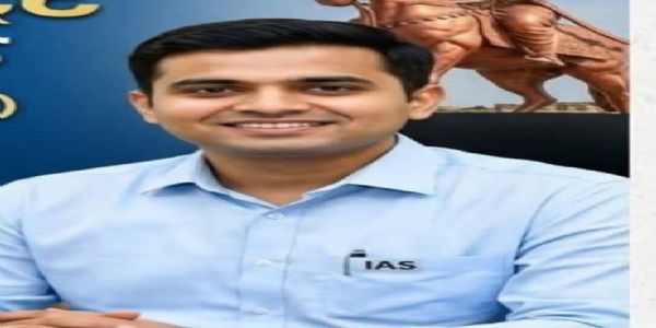 झांसी : गौरांग राठी नए जिलाधिकारी,रामेश्वर सुधाकर सब्बनबाड़ विकास अधिकारी और हिमांशु गौतम जेडीए उपाध्यक्ष