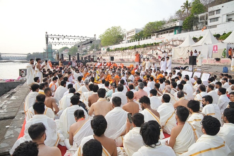 शंकरदूत के रुप में दीक्षित हुए देश-विदेश के युवा