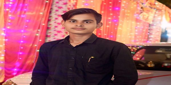 शादी समारोह में पहुंचे युवक का शव मिलने से सनसनी