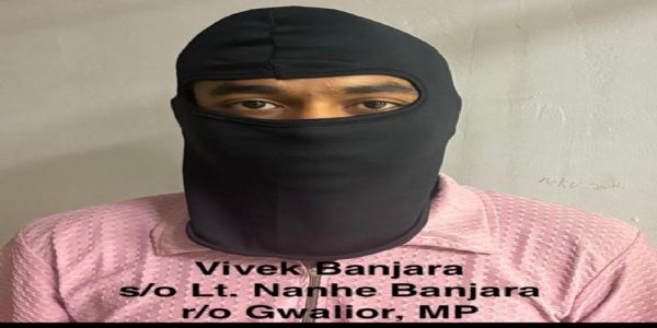 पाकिस्तानी गैंगस्टर के दो गुर्गे गिरफ्तार, होटल पर हमले की थी तैयारी