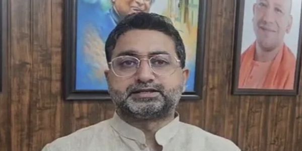 हज यात्रा : लखनऊ से पहली उड़ान 22 अप्रैल को, 427 हज यात्री होंगे रवाना