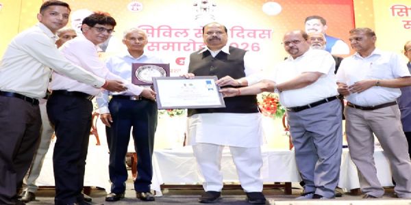 लोक सेवाओं को बेहतर बनाने के लिए नवाचार जरूरी : मंत्री काश्यप