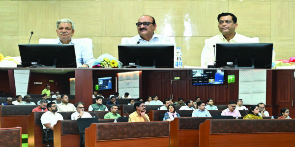 रायपुर : मंत्रालय में सिविल सर्विस डे मनाया गया