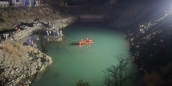 उज्जैन : घंटों चले रेस्क्यू के बाद दूसरा शव भी बरामद