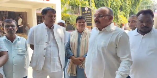 प्रदीप यादव और रंधीर सिंह कोर्ट में हुए हाजिर