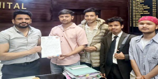 नैनीताल में छात्र महासंघ अध्यक्ष से कथित दुर्व्यवहार पर एनएसयूआई का विरोध