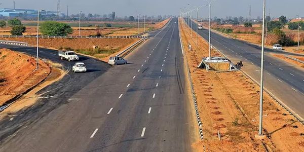 मप्र में अधोसंरचना विकास को मिली रफ्तार, सड़क और कनेक्टिविटी परियोजनाओं से बदल रहा प्रदेश का चेहरा