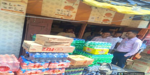 खाद्य सुरक्षा विभाग की छापेमारी में 07 दुकानों की जांच में कई को नोटिस