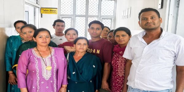 मंडी की चौहार घाटी के स्कूल में शिक्षकों की कमी, एसएमसी ने सौंपा ज्ञापन