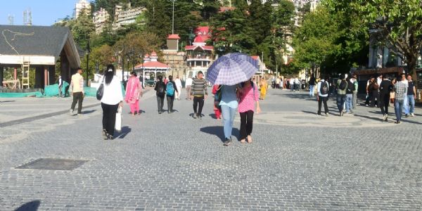 हिमाचल में गर्मी के तीखे तेवर, पारा 38 डिग्री पार, शिमला-मनाली भी तपे