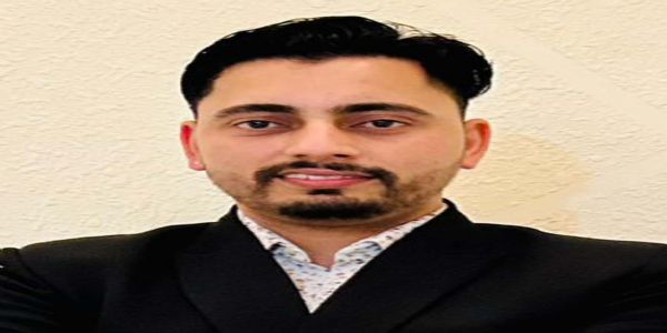 गुरुग्राम: 24 घंटे उपचार करेंगें तो खुद भी बीमार होंगें डॉक्टर: डा. अमित व्यास