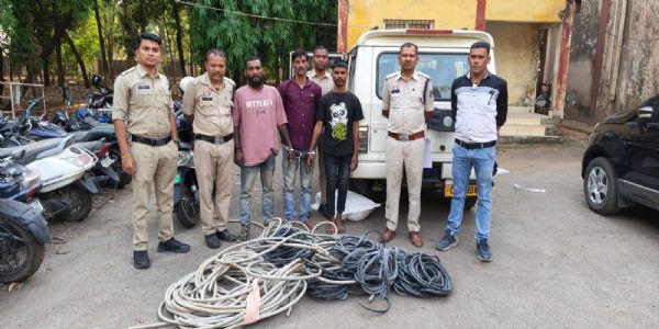 कोरबा: सीएसईबी प्लांट से पावर केबल चोरी करने वाले तीन आरोपित गिरफ्तार, 75 हजार का कॉपर वायर जब्त