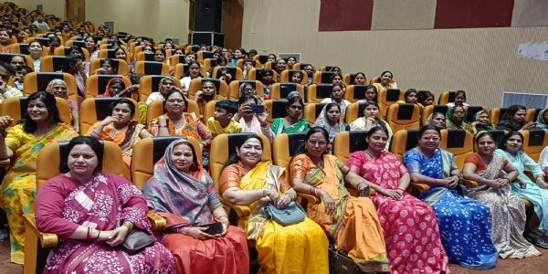 महिला विरोधी हैं कांग्रेस व सपा के कारनामे : याेगी आदित्यनाथ