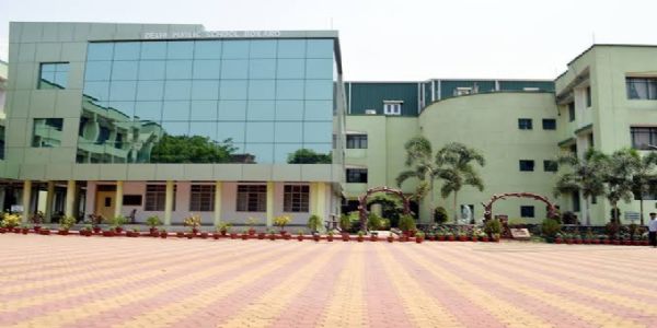 डीपीएस स्कूल बोकारो के कैंटीन में छापेमारी