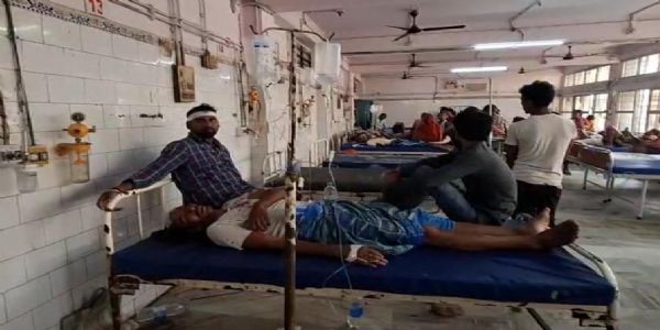 जमीन विवाद में मारपीट, चार लोग घायल